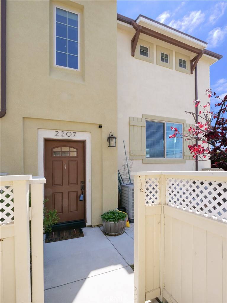 Torrance, CA 90501,2207 W 237th ST