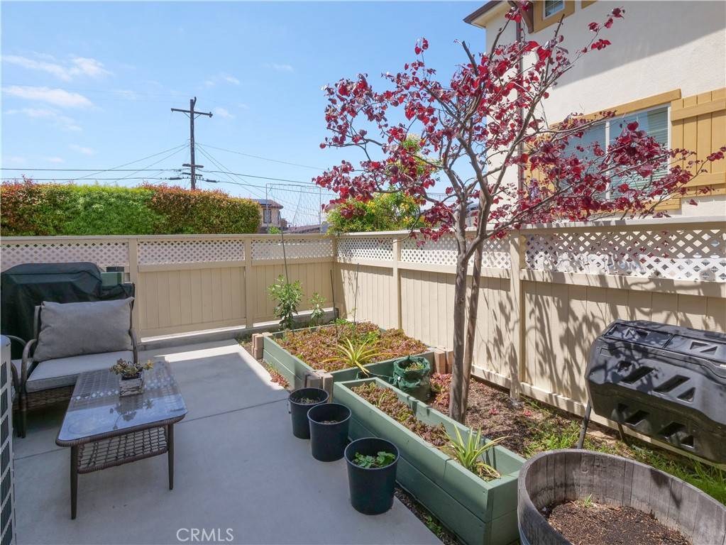 Torrance, CA 90501,2207 W 237th ST