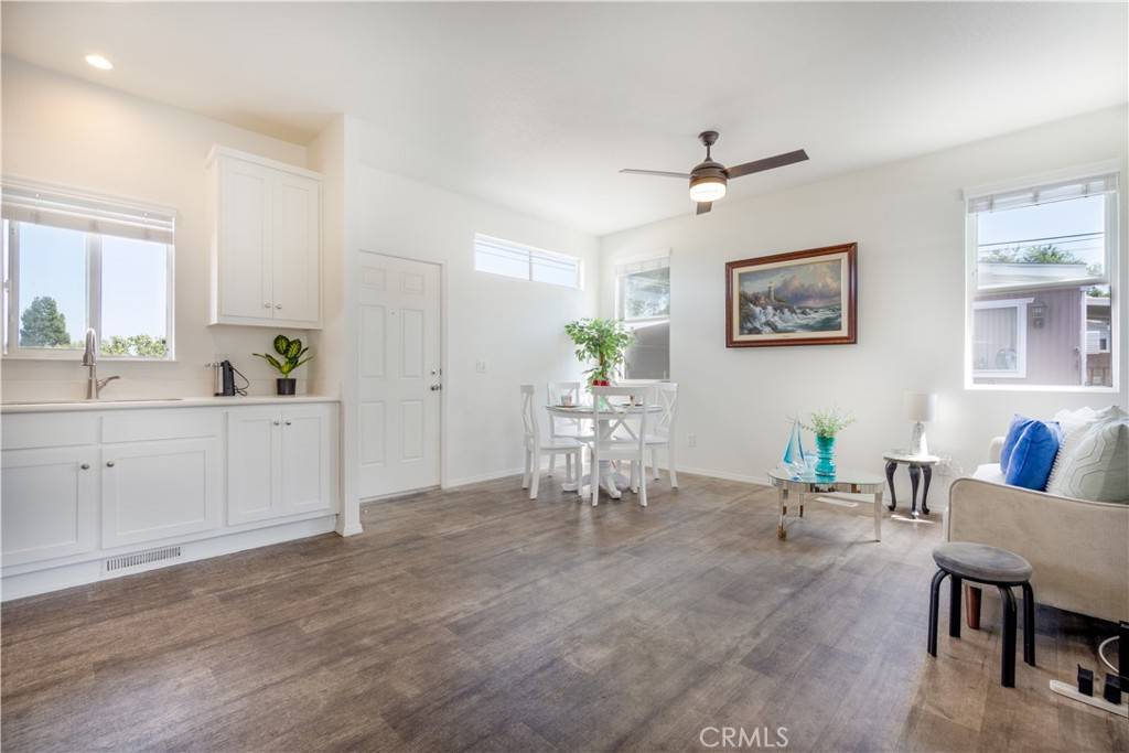 Lomita, CA 90717,26006 Oak ST #21