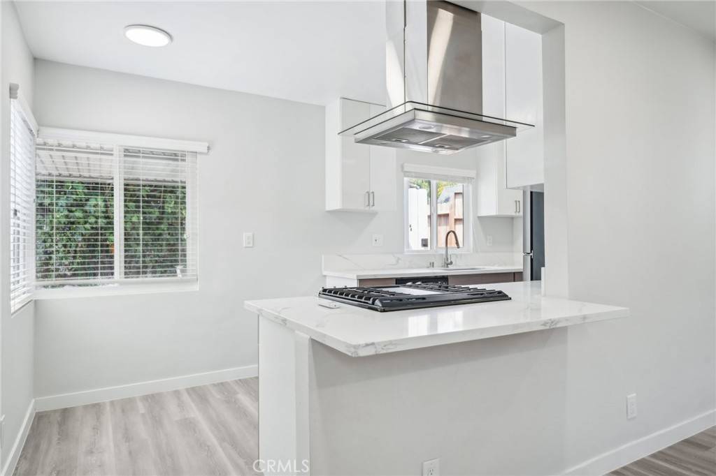 Los Angeles, CA 90066,12111 Washington PL