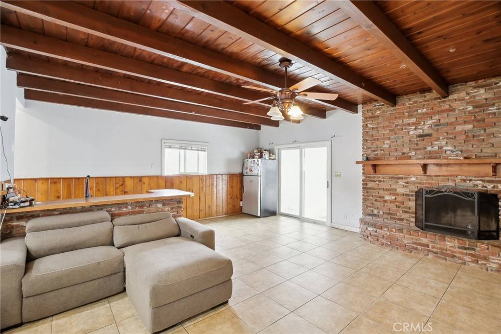 3686 Palo Verde AVE Long Beach, CA 90808