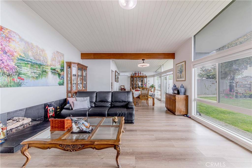 Rancho Palos Verdes, CA 90275,28551 Blythewood DR