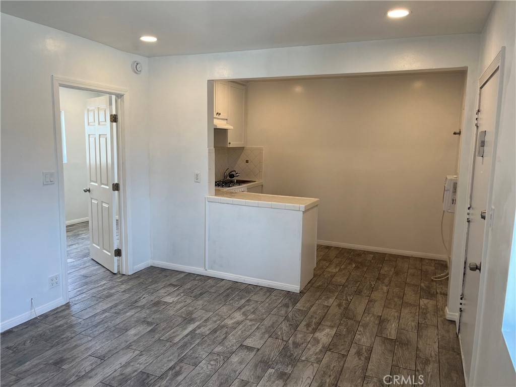 Marina Del Rey, CA 90292,3112 Washington BLVD
