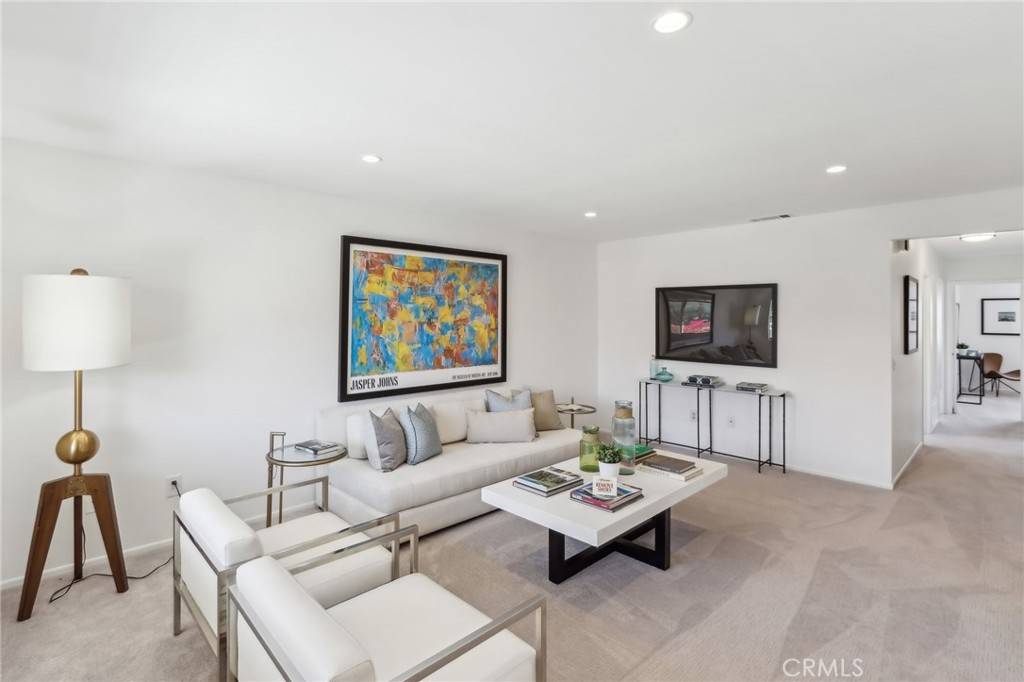 Palm Desert, CA 92260,73242 Don Budge LN