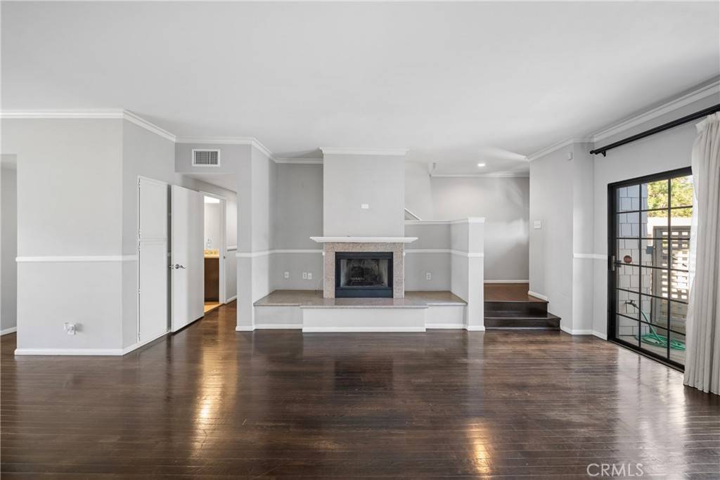 Pasadena, CA 91101,515 S Madison AVE #7