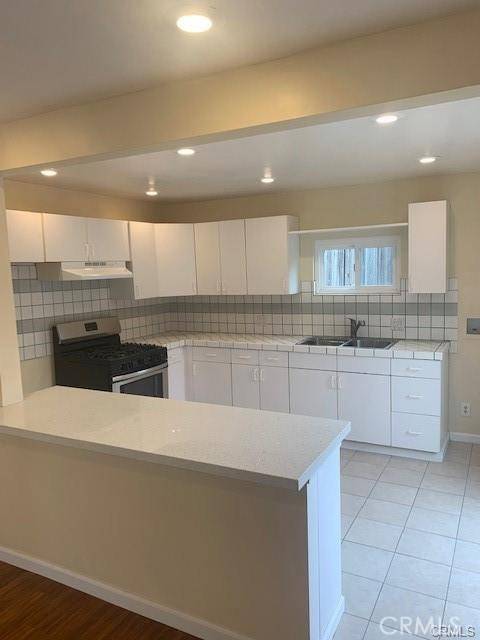 Redondo Beach, CA 90278,1922 1/2 Rockefeller LN