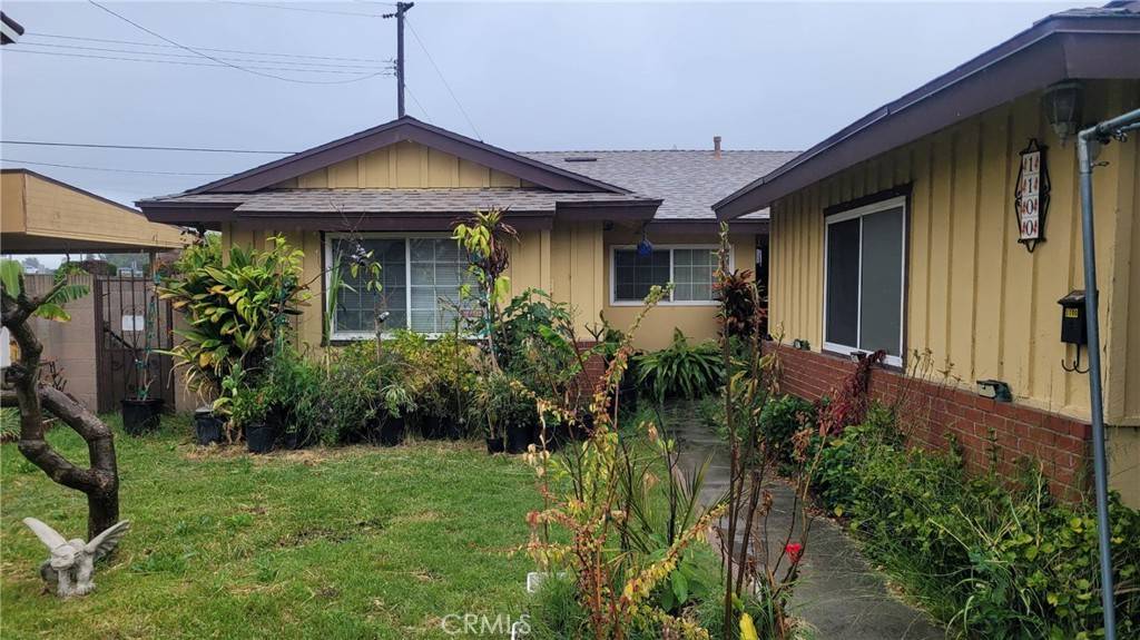 Carson, CA 90745,1100 E 215th PL
