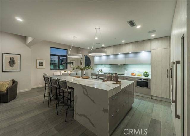 Hermosa Beach, CA 90254,615 7th ST