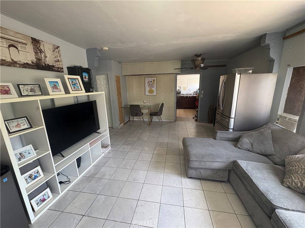 Wilmington, CA 90744,1610 N Fries AVE