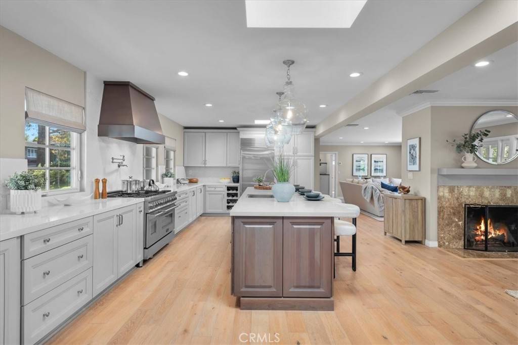 Rancho Palos Verdes, CA 90275,16 Crestwind DR
