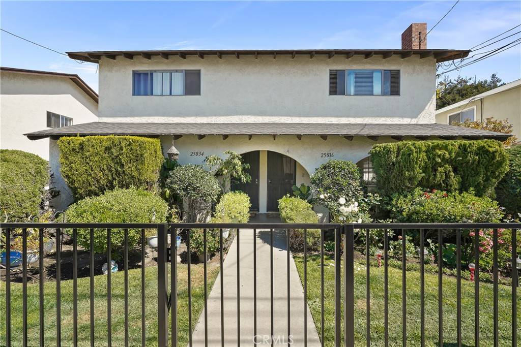 Lomita, CA 90717,25834 Cypress ST