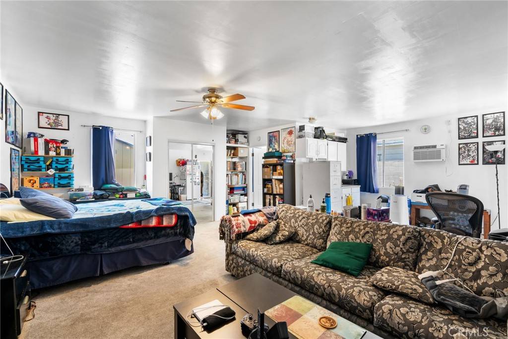 Hawthorne, CA 90250,5150 W 135th ST