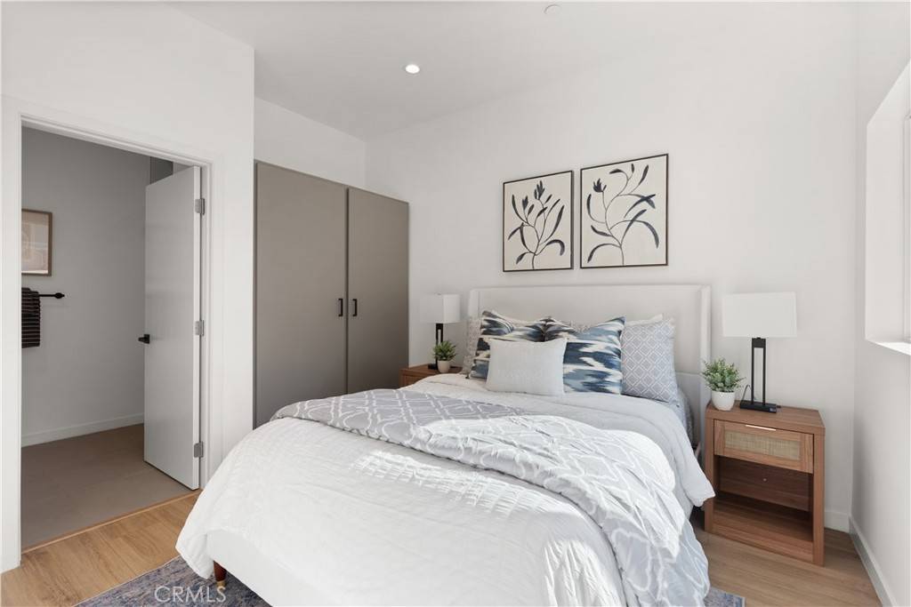 North Hollywood, CA 91606,11668 W Verde PL