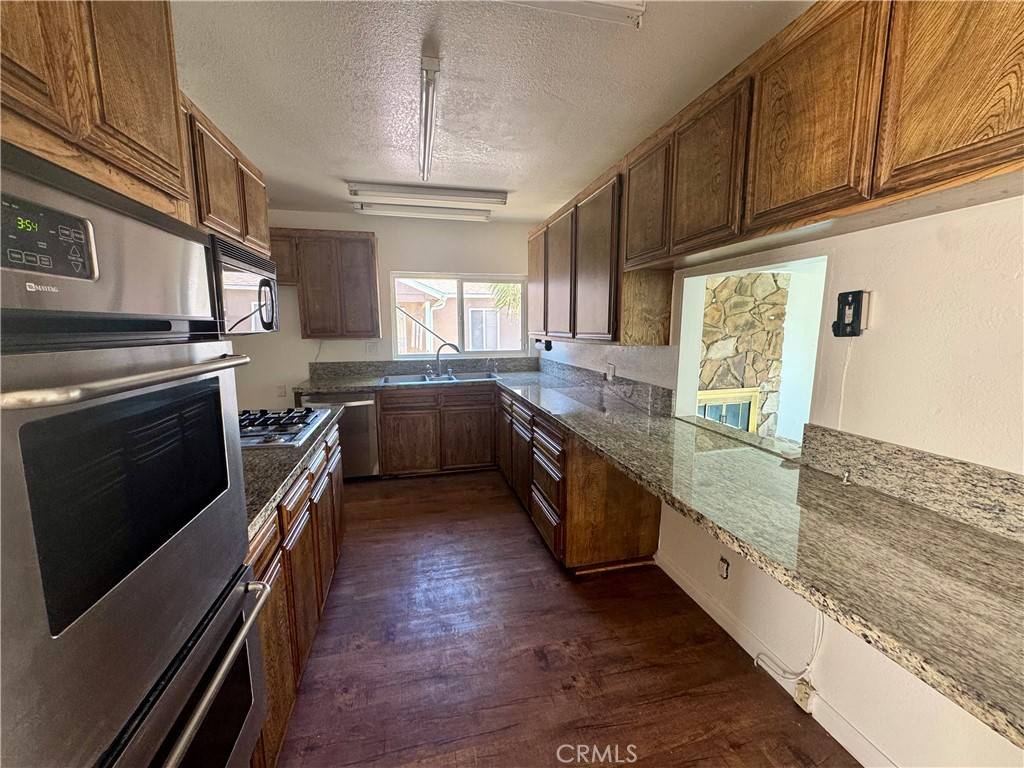 Hawthorne, CA 90250,11536 Cimarron AVE