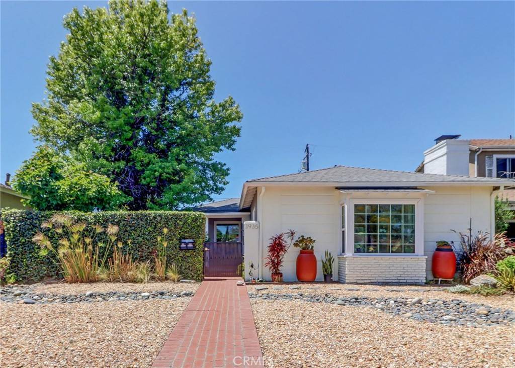 Long Beach, CA 90807,3935 Lime AVE