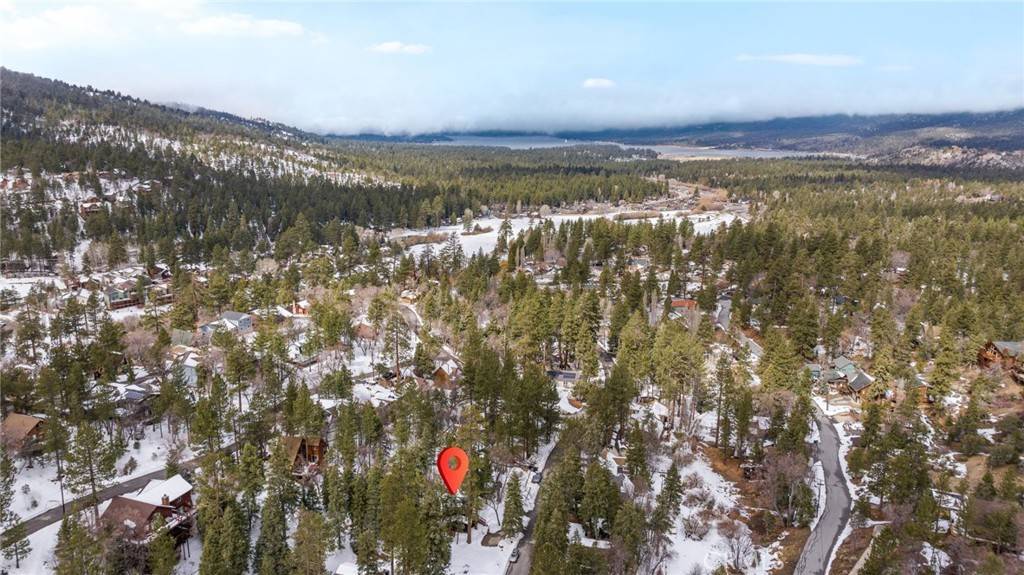 Big Bear Lake, CA 92315,43339 Deer Canyon RD