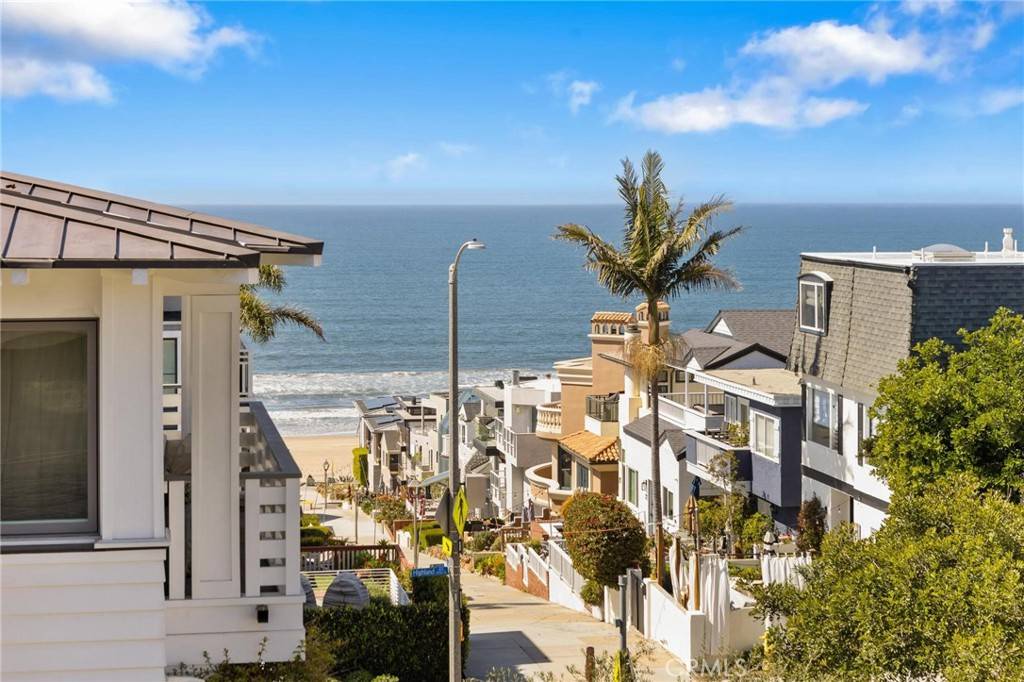 Manhattan Beach, CA 90266,308 17th ST