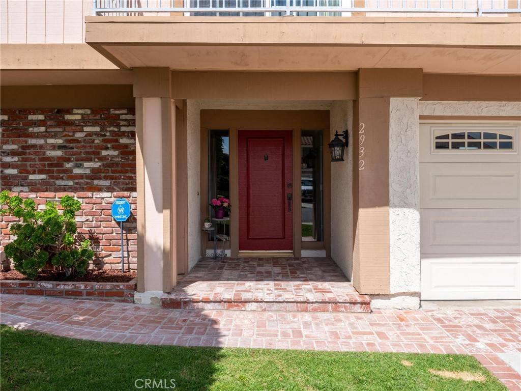 Torrance, CA 90505,2932 Oakwood Lane