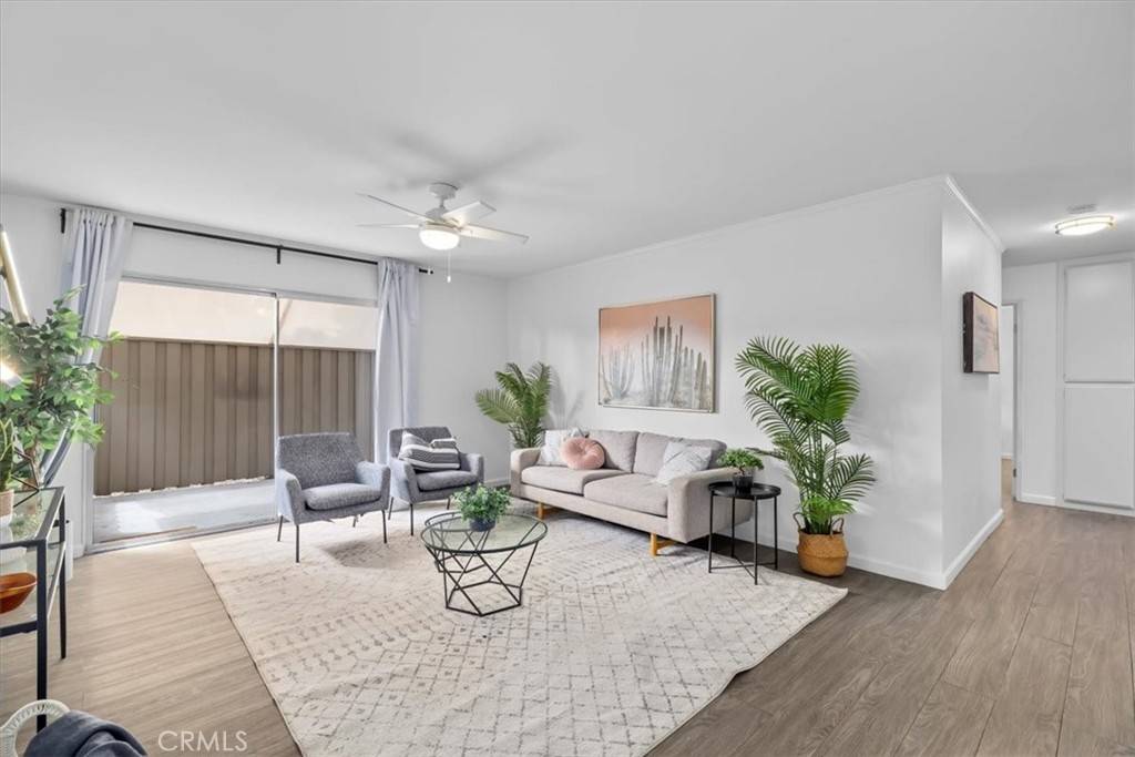 Torrance, CA 90502,20704 S Vermont Ave #10