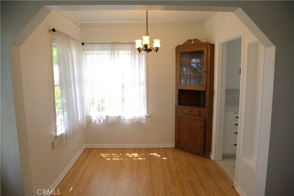 Inglewood, CA 90302,409 W Ellis AVE
