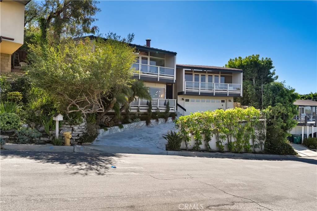 Laguna Beach, CA 92651,1961 san remo DR