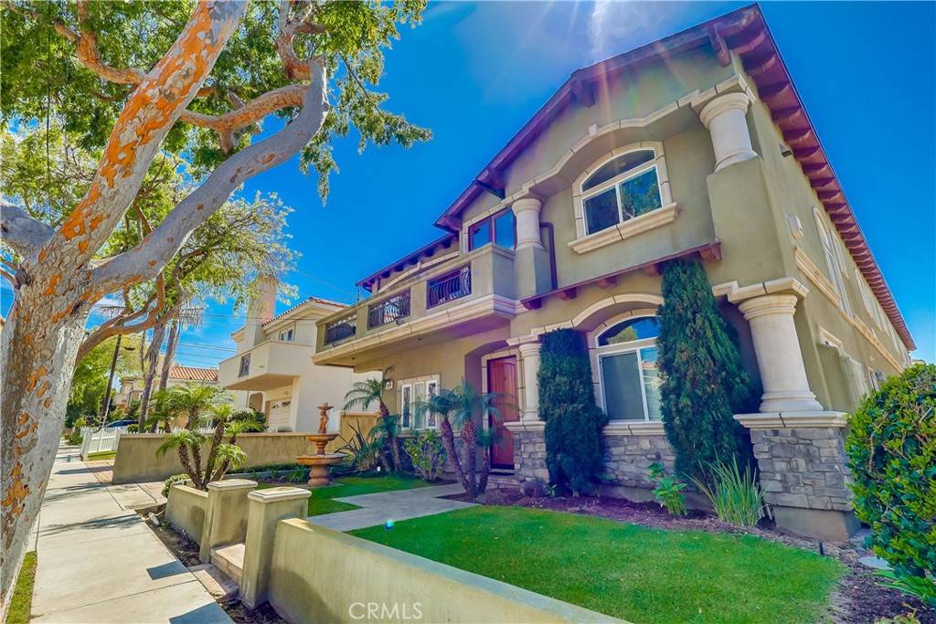 Redondo Beach, CA 90278,2620 Grant AVE #B