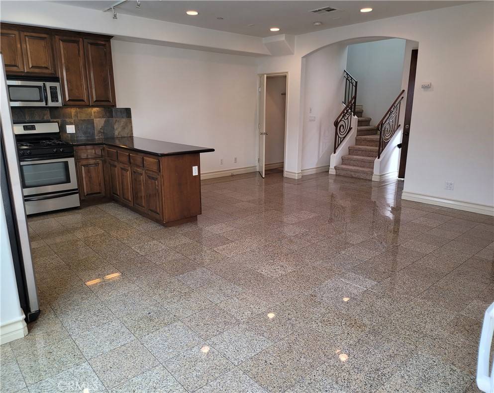 Lawndale, CA 90260,14602 Eastwood AVE