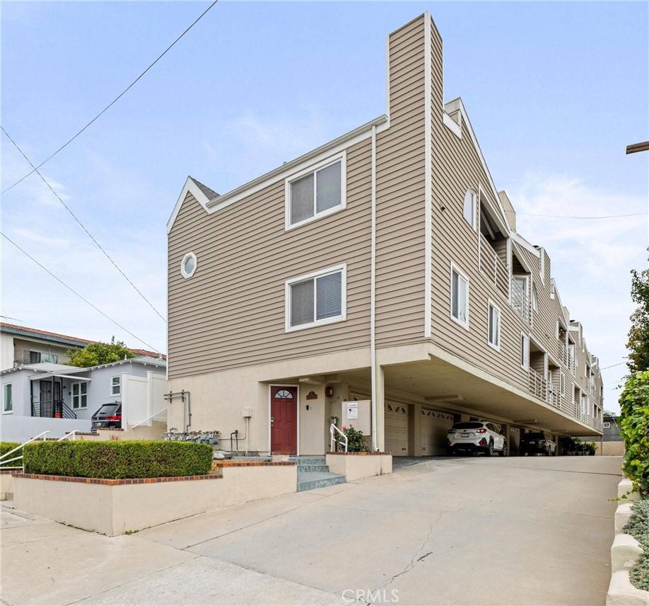 San Pedro, CA 90731,1126 W 13th Street #1 #1