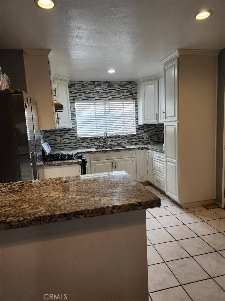 Inglewood, CA 90301,1009 Walnut ST