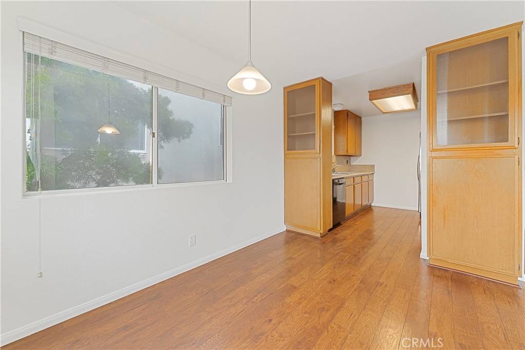Hermosa Beach, CA 90254,726 5th ST