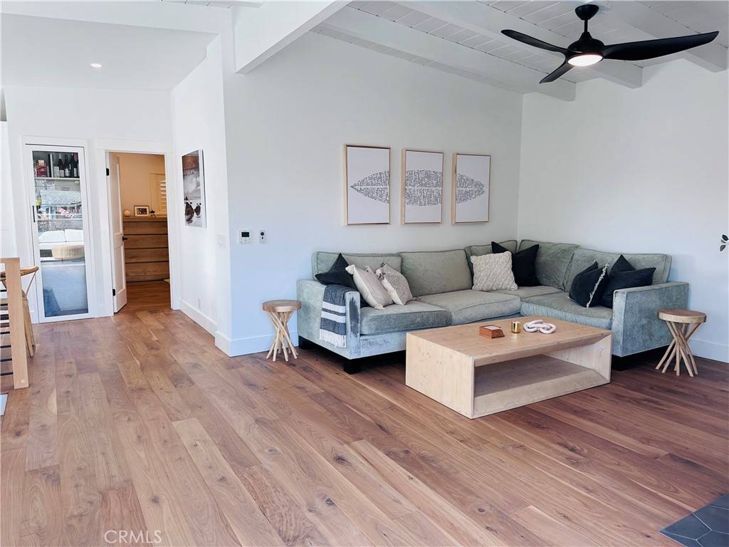 Redondo Beach, CA 90277,611 Avenue C