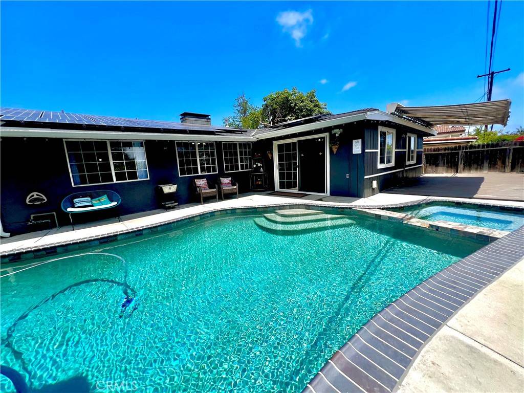San Pedro, CA 90732,1767 W Chandeleur DR