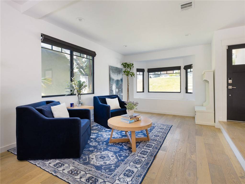 El Segundo, CA 90245,618 W Elm AVE