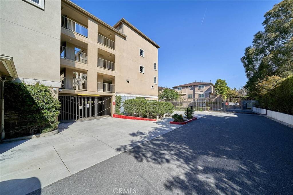 Harbor City, CA 90710,1401 Lomita BLVD #204
