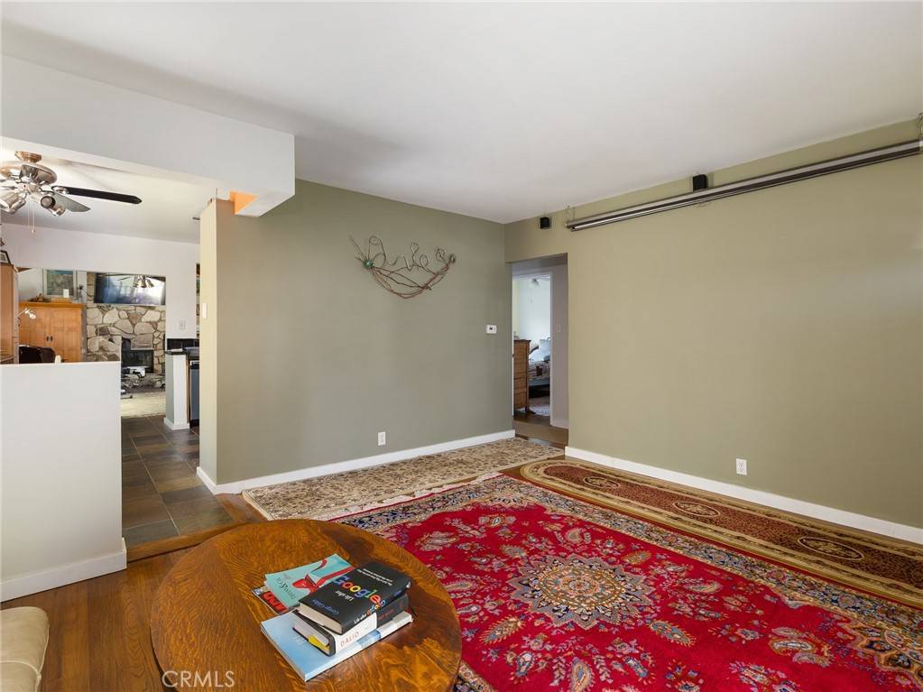Hawthorne, CA 90304,5526 W 118th PL