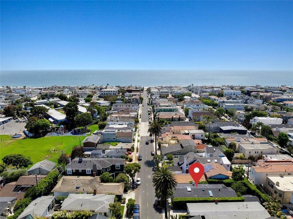 Manhattan Beach, CA 90266,541 1st ST
