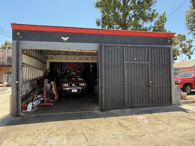 Inglewood, CA 90301,435 W Arbor Vitae ST