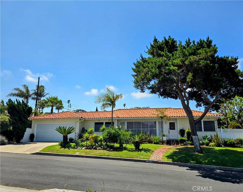 Redondo Beach, CA 90277,319 Paseo De Gracia