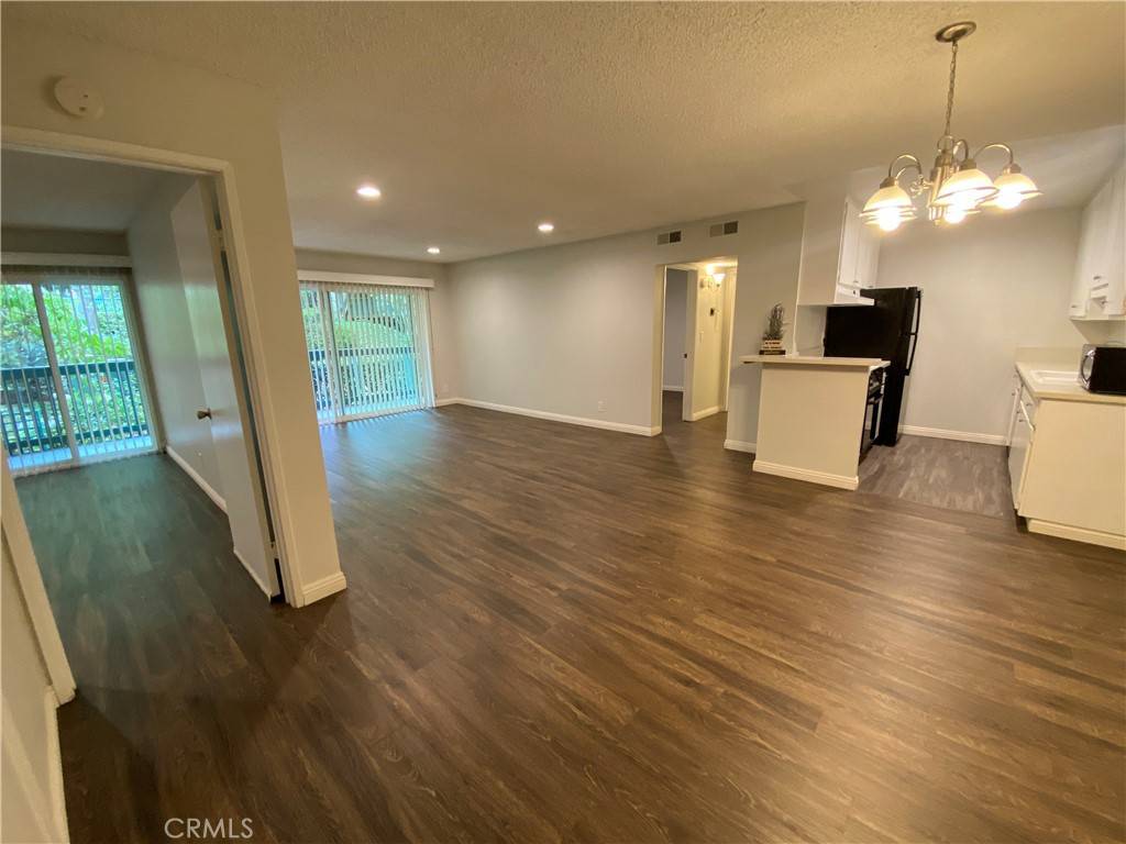 Long Beach, CA 90814,424 N Bellflower BLVD #102