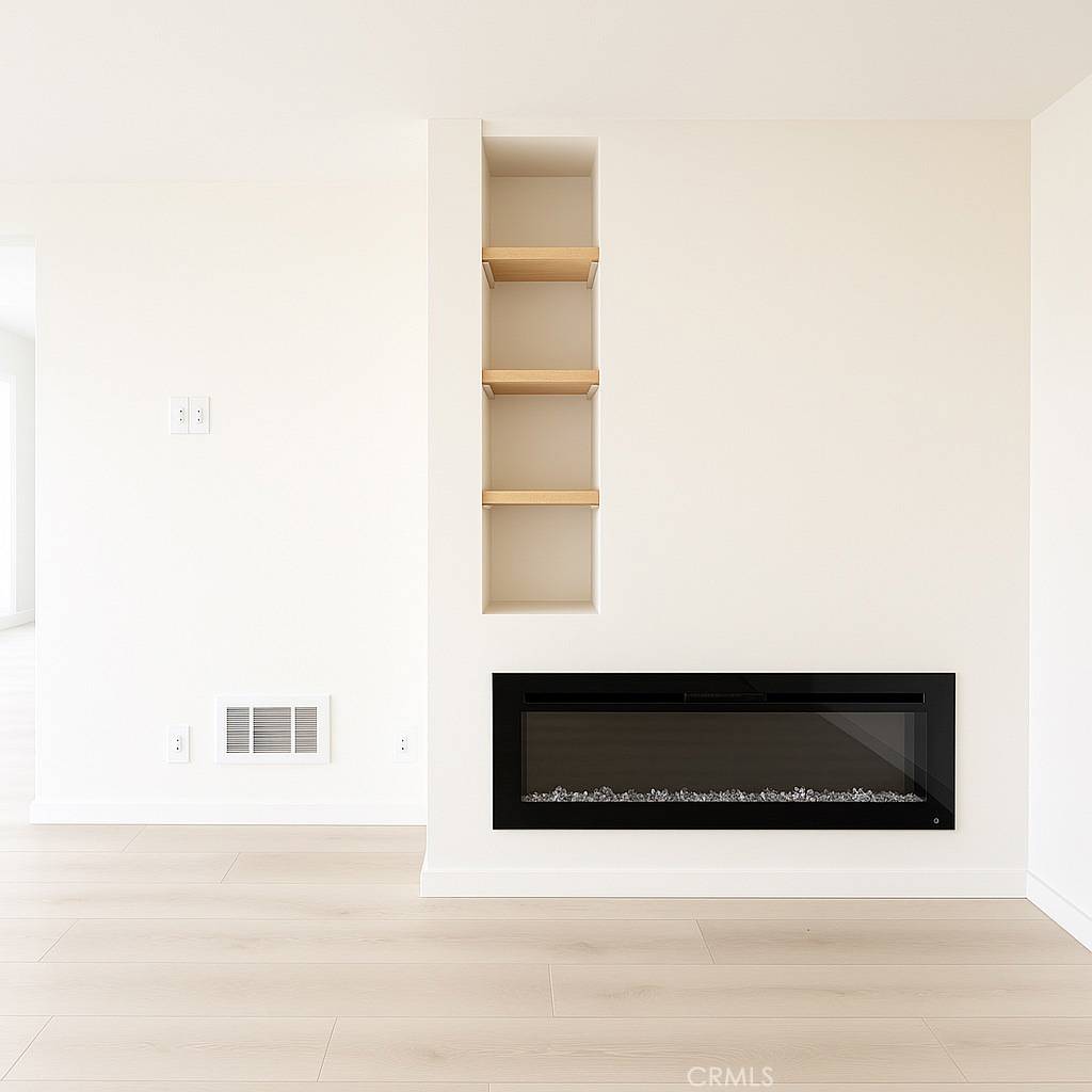 Hermosa Beach, CA 90254,2124 Hermosa Ave #6