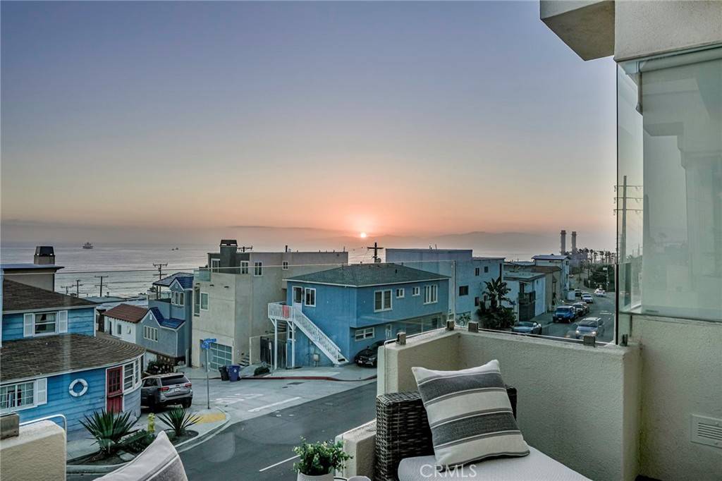 Manhattan Beach, CA 90266,4216 Highland Avenue #B