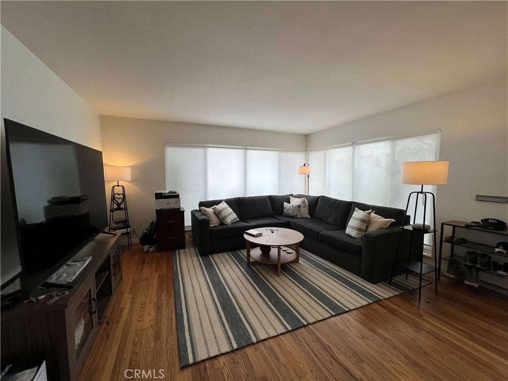 Redondo Beach, CA 90277,530 Avenue F #A