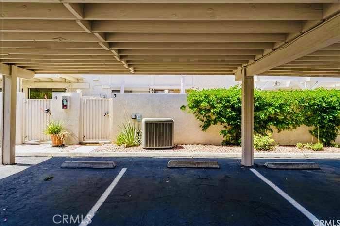 Palm Springs, CA 92264,6105 Montecito DR #5