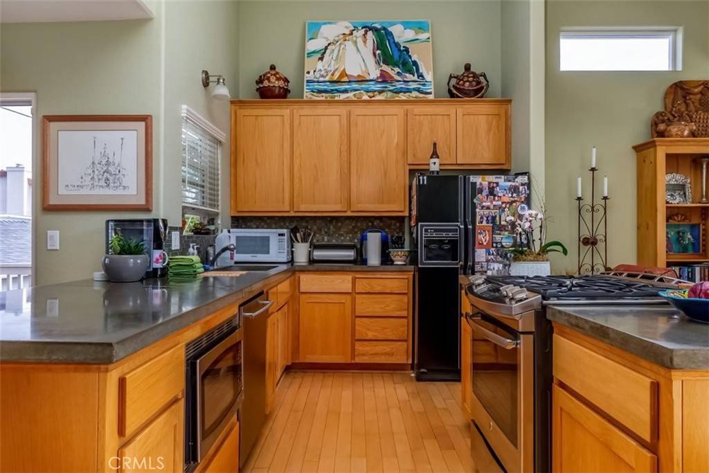 Morro Bay, CA 93442,640 Piney WAY