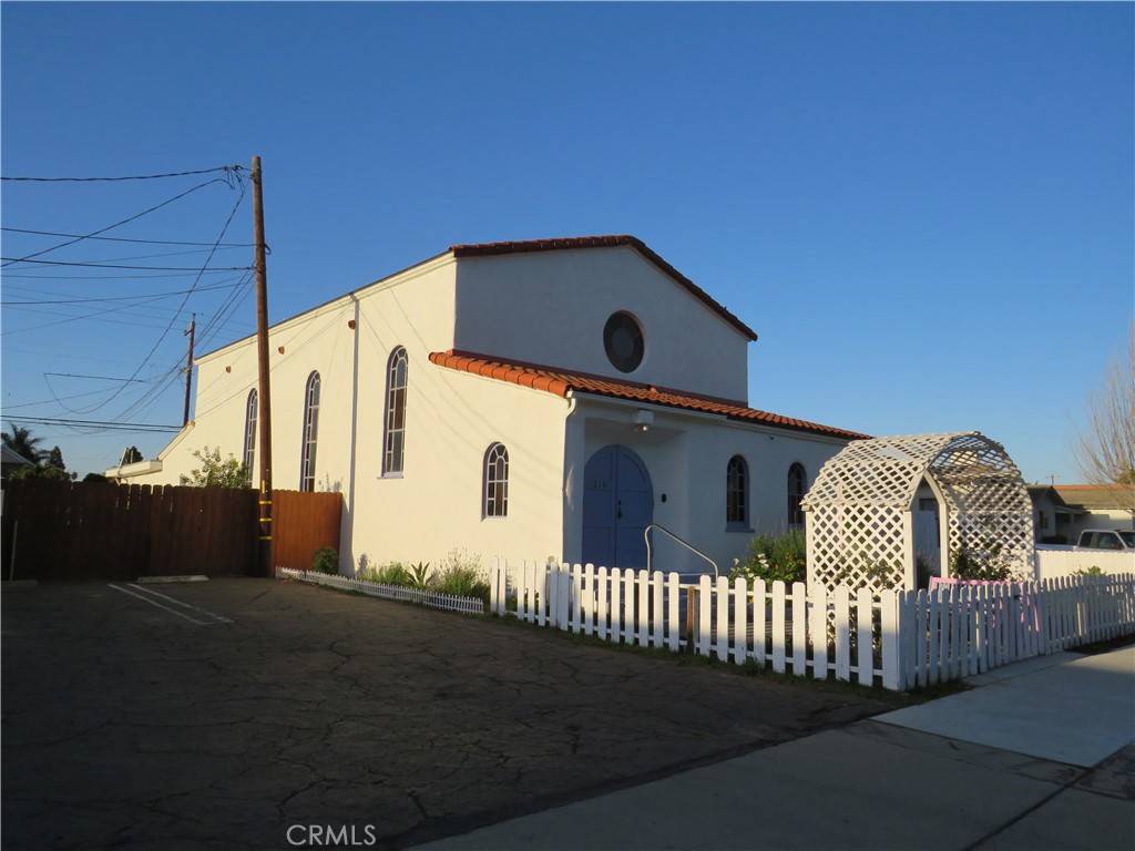 Santa Maria, CA 93458,210 W Fesler ST