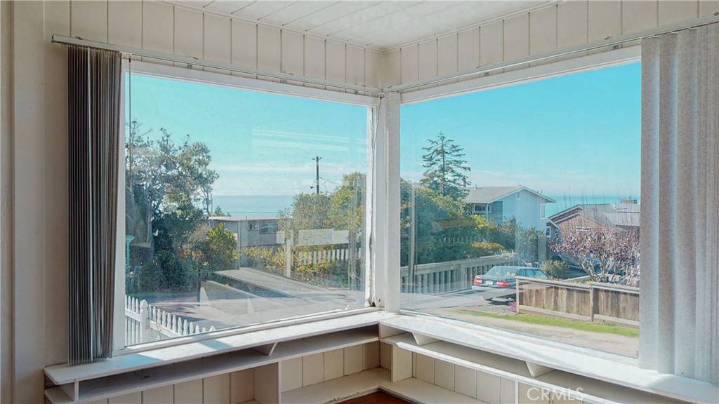 Cambria, CA 93428,367 Warwick ST