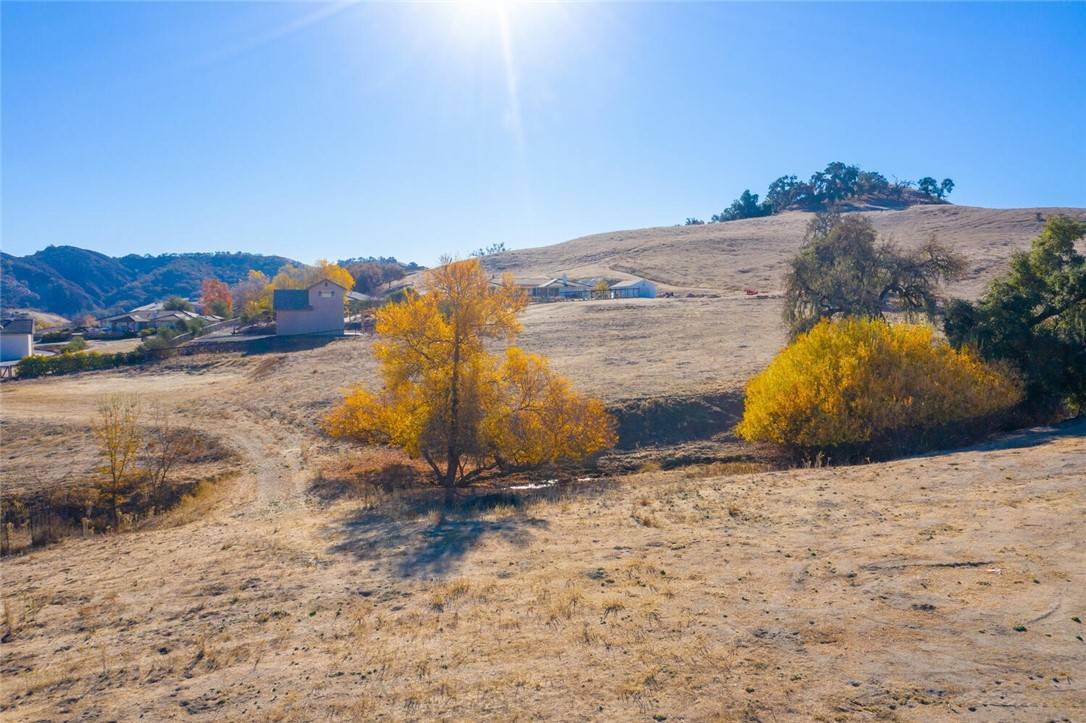 Paso Robles, CA 93446,9999 Bluegill DR