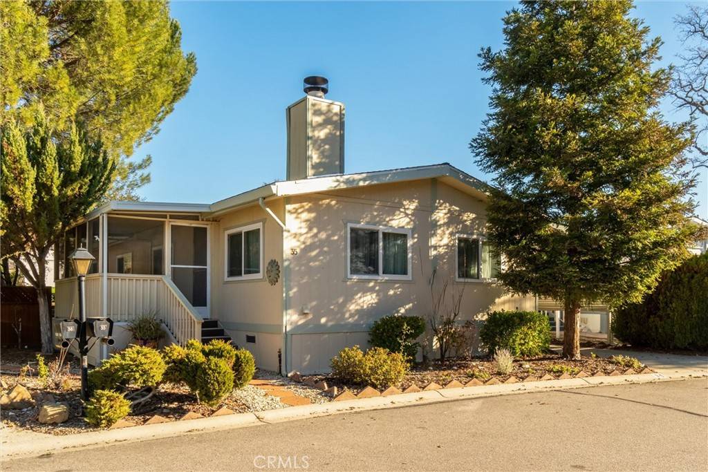 Paso Robles, CA 93446,35 Via Santa Barbara #35