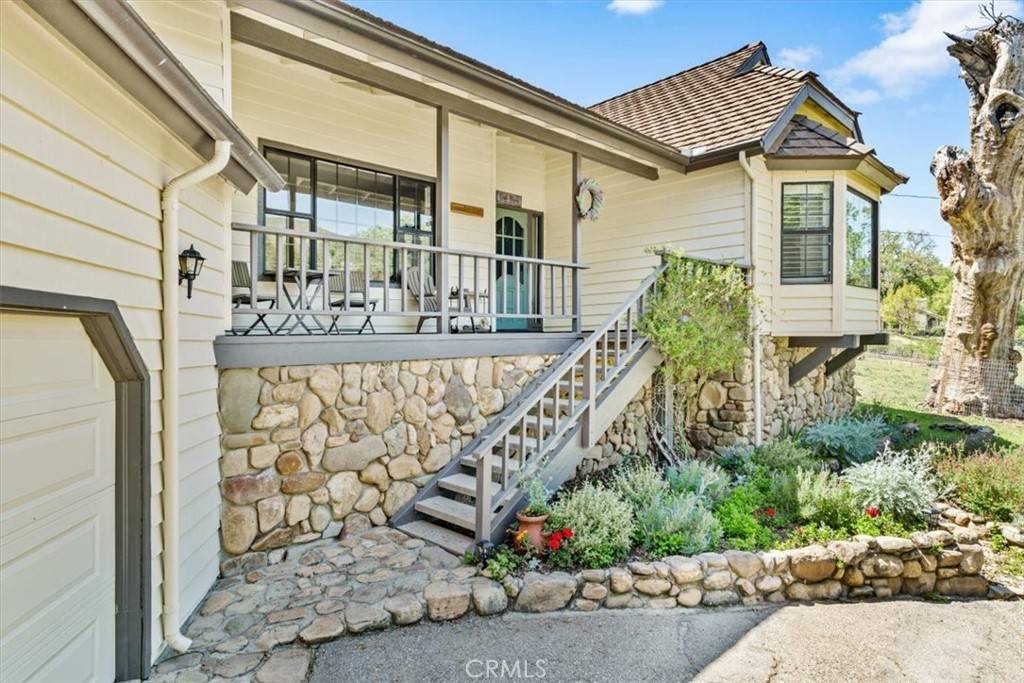 Atascadero, CA 93422,12145 Cenegal RD