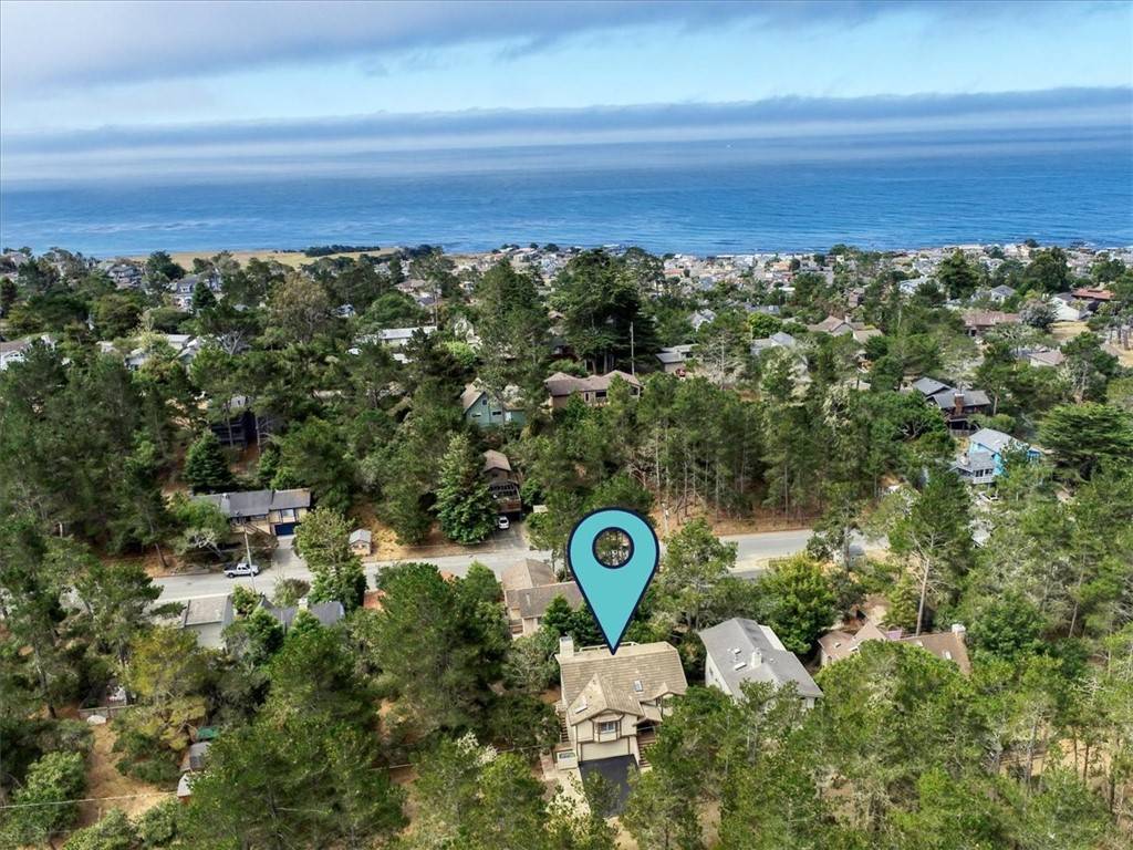 Cambria, CA 93428,2125 Tully Place